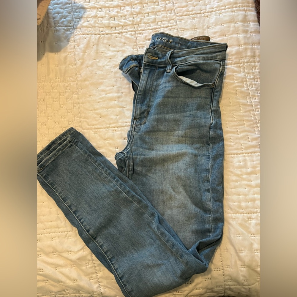 American Eagle Super High Rise Jegging